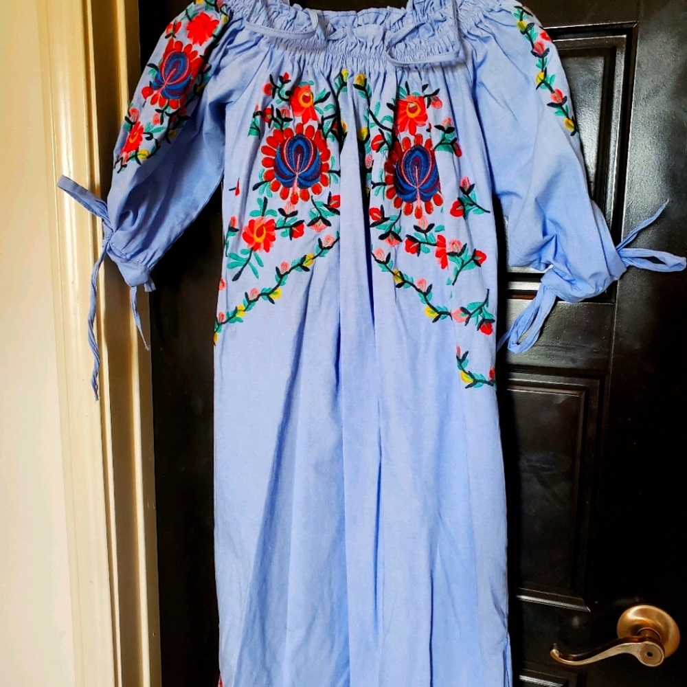 Hand embrodied oaxacan dress